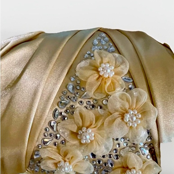 ❎❎SOLD❎❎NEW Badgley Mischka Clutch with Chain,Evening Elegance, Weddings, Prom - Picture 4 of 7
